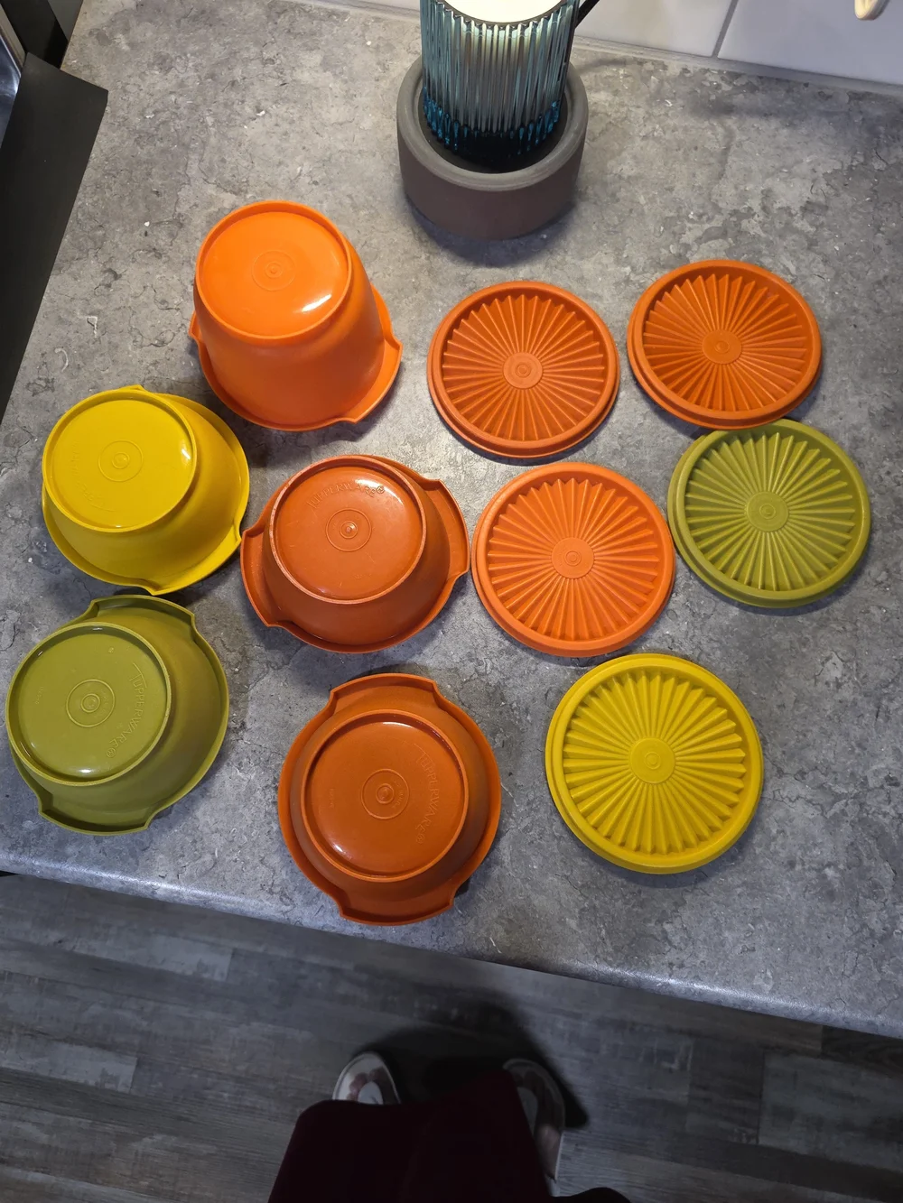Tupperware vintage bowls